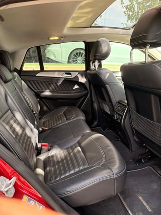 Mercedes-Benz GLE SUV 2017