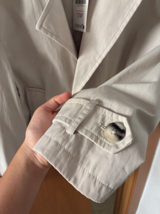 Gabardina corta beige Talla S