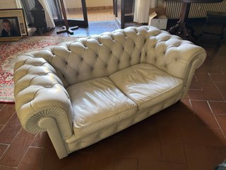 Divano Chester Poltrona Frau Pelle Beige