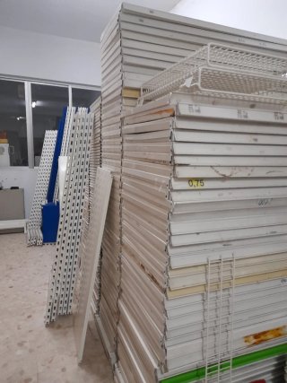 Estanterías metálicas blancas Precios económicos.