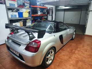 Toyota MR2 2001