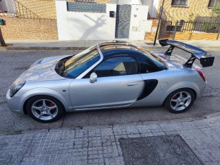 Toyota MR2 2001