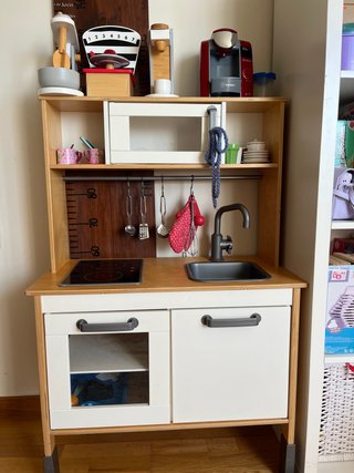 Cocinita de madera Ikea