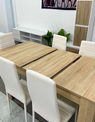 Chollo ! Mesa extensible con 6 sillas + Envio
