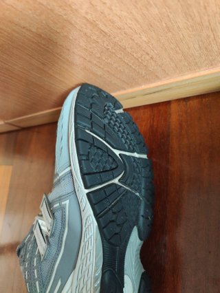 Zapatillas New Balance 1906RLC Talla 40.5 Gris