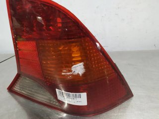 Piloto trasero derecho FORD FOCUS BERLINA (CAK)