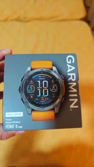 Garmin Fenix 8 AMOLED Titanio Zafiro 51mm Naranja