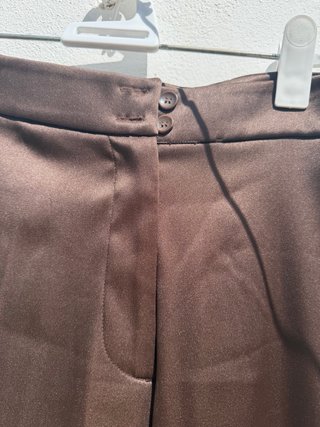 Traje chaqueta y pantalón marrón