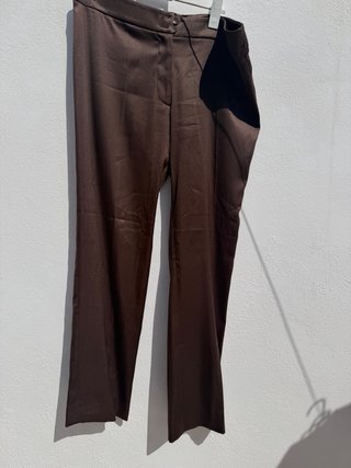 Traje chaqueta y pantalón marrón