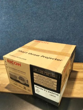 Proyector Ricoh PJ WX4241N DLP 3300lm XGA