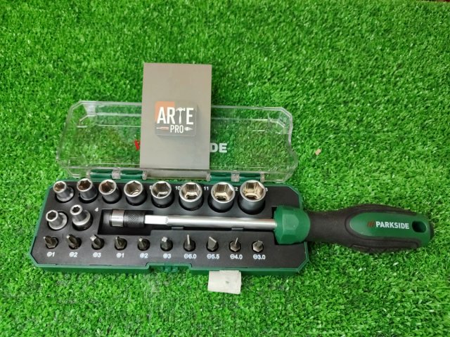 Set Destornillador Parkside con Puntas y vasos