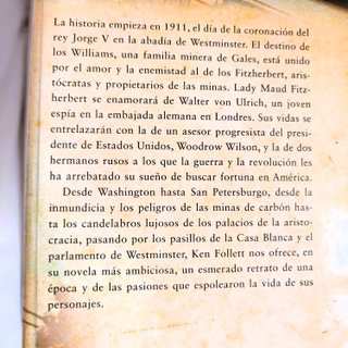 La Caída de los Gigantes, Ken Follet (Spanish Ed.)
