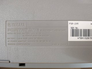 Teclado Yamaha PSR-295 - Funciona