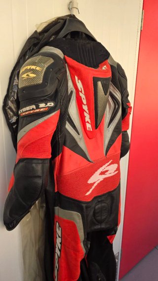 Mono de moto Spyke 1 pieza