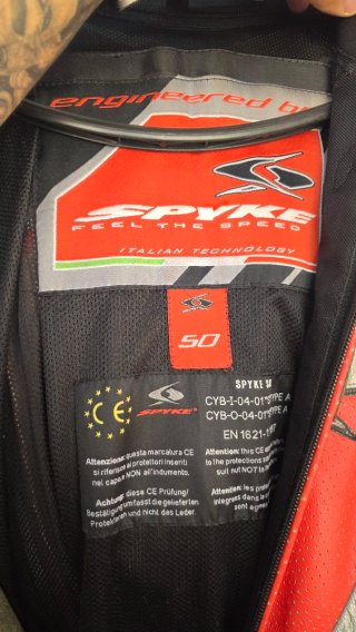 Mono de moto Spyke 1 pieza