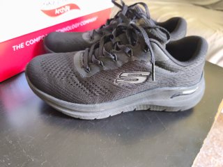 Zapatillas Skechers Negras