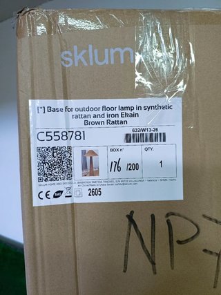 SKLUM base de Lámpara de pie ratán sintético