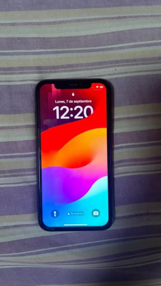 iPhone 11