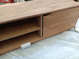 Sklum Tasmani Mueble TV 160x40 cm con estante