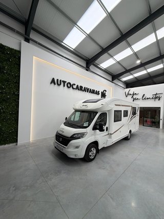 Autocaravana McLouis MC4 80 G Sovereign