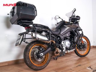 VOGE 900 DSX