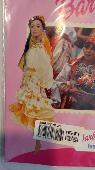 Abito Barbie Bulgaria e catalogo