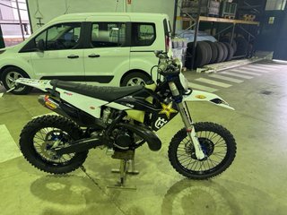 Husqvarna TE 300 Rockstar 2022