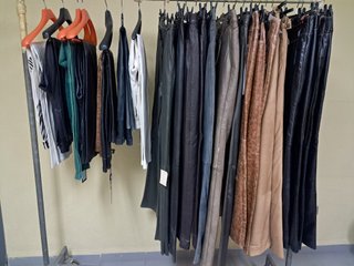 LOTE Chaqueta, Abrigo, Chaquetón, Pantalón. OFERTA
