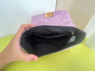 Bolso Sfera Morado Piel Cocodrilo Dorado