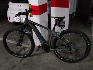 Bicicleta Eléctrica Cube Reaction Eagle 29”