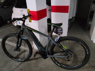 Bicicleta Eléctrica Cube Reaction Eagle 29”