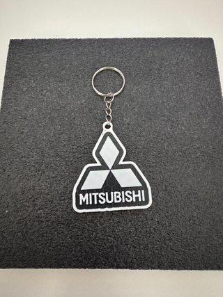 Llavero Mitsubishi