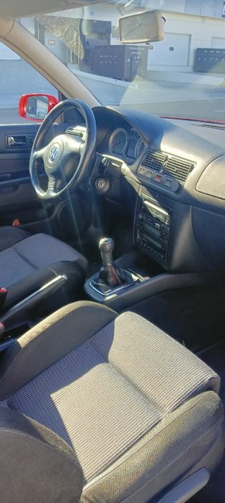 Volkswagen Golf 2003
