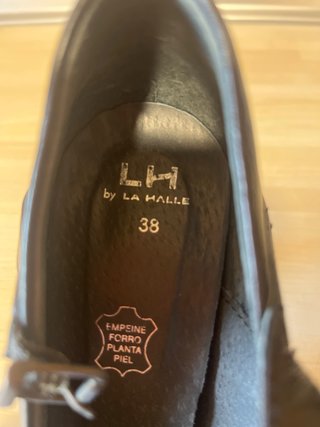 Zapatos de piel tacón negros para mujer