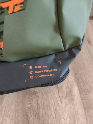 Mochila TecniFibre verde y negra