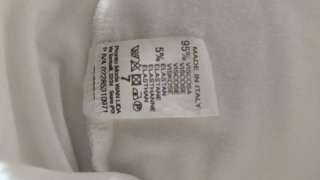 Camiseta blanca con estampado Fashion