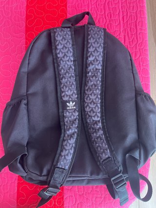 Mochila Adidas Negra y Gris