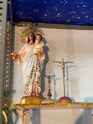 Lote figuras religiosas OLOT