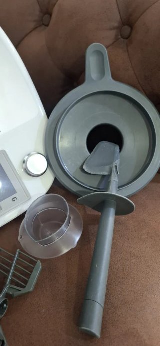 Thermomix TM5 en buen estado + accesorios