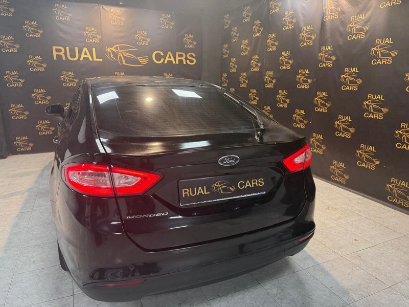 Ford Mondeo 2.0 TDCi Business PowerShift 2019, foto 6