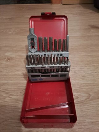 Juego de machos RUKO DIN 352