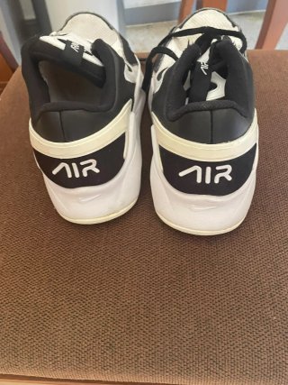 Nike Air Max SC Talla 39 Negras y Blancas