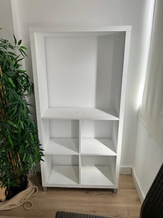 Estantería blanca modular