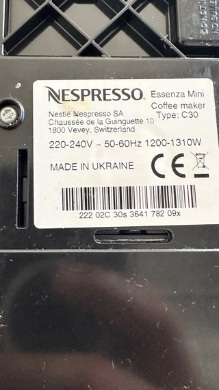 Cafetera Nespresso Essenza Mini Negra
