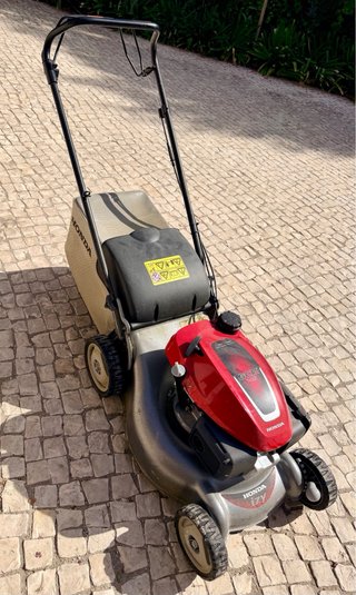 Cortacésped Honda IZY GCVx 145