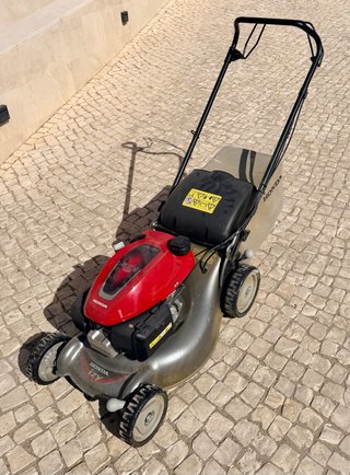 Cortacésped Honda IZY GCVx 145