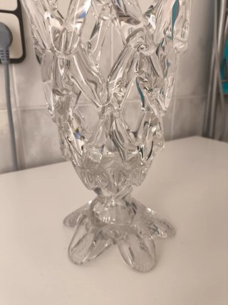Jarrón de cristal enrejado