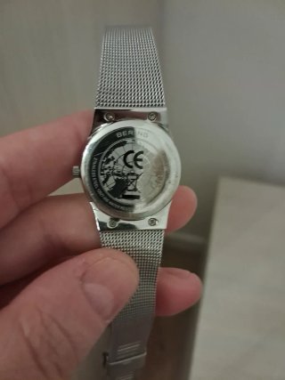 Bering Donna Classic Mesh 27mm Argento