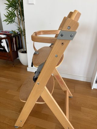 Vendo 2 tronas de madera Safety 1st