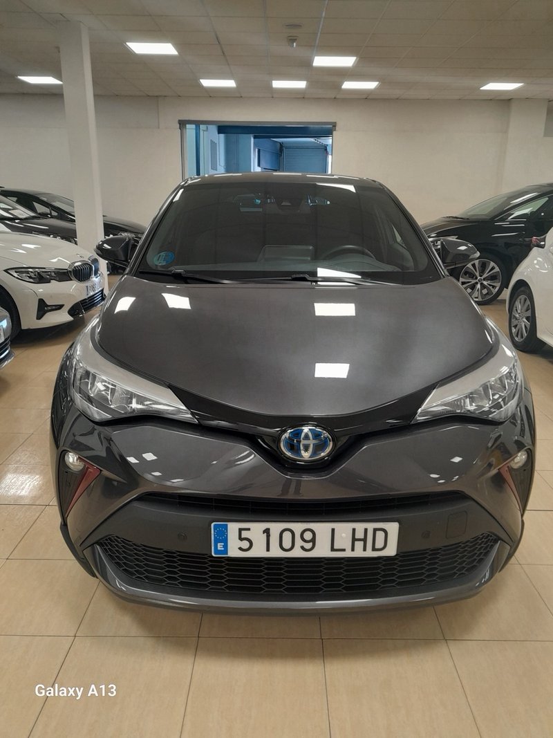 Toyota C-HR 2020, foto 4